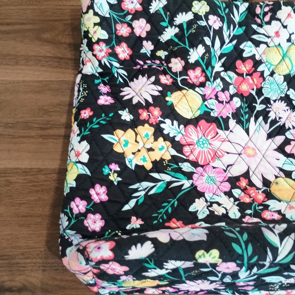 Vera Bradley Multicolor Floral Tote - Picture 2 of 11